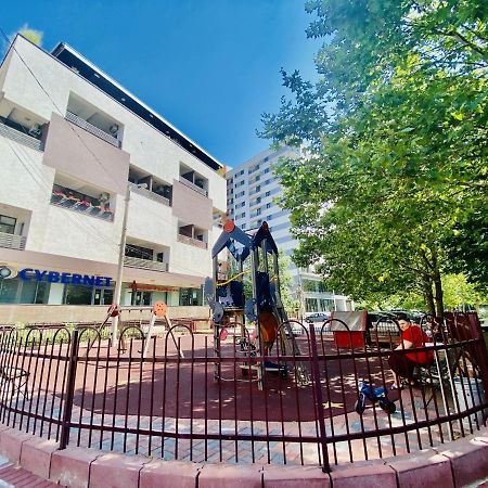 New City Studios With Balcony Bucureşti Exterior foto